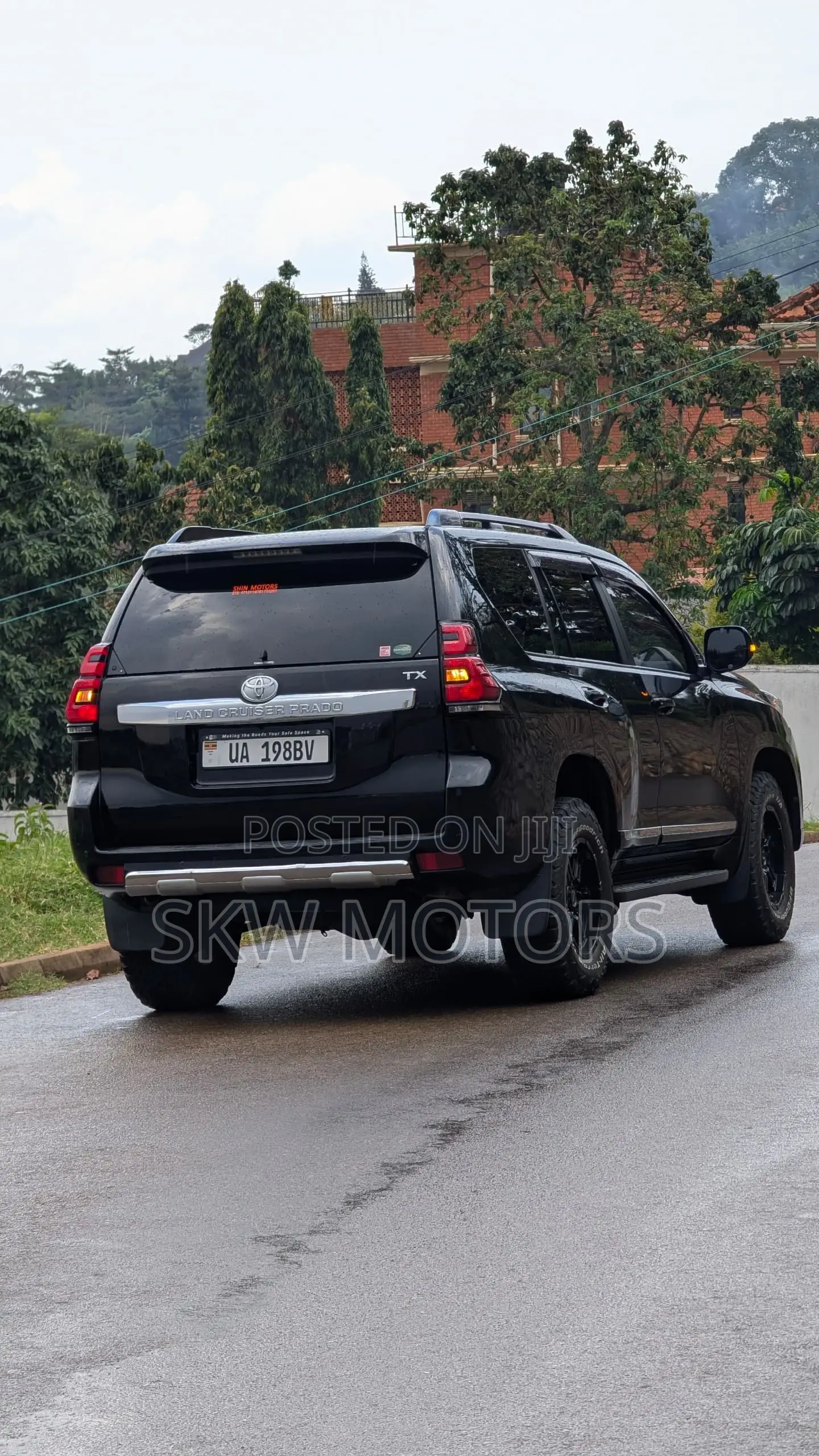 Toyota Land Cruiser Prado 2018 Black