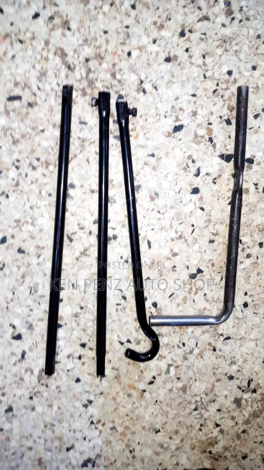 Landcruiser Ronaldo Spare Tyre and Jack Handles