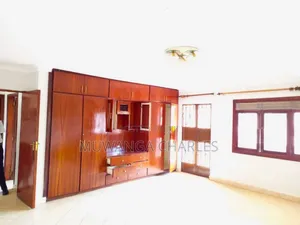 3bdrm Duplex in Fs Properties Ltd, Central Division for rent