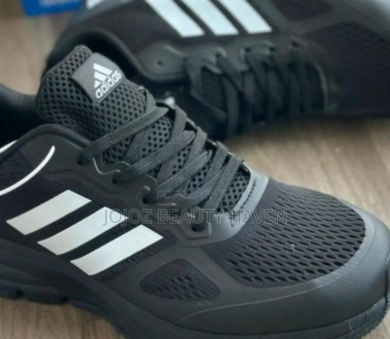 Men's Plain Sneakers Black, White