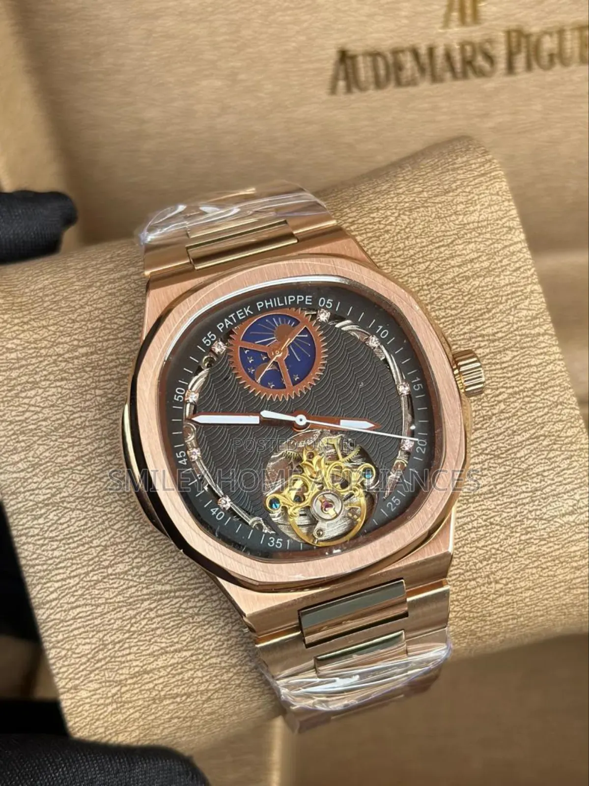 Men's Original Patek Philippe Geneva Classy Wrist Time Piece