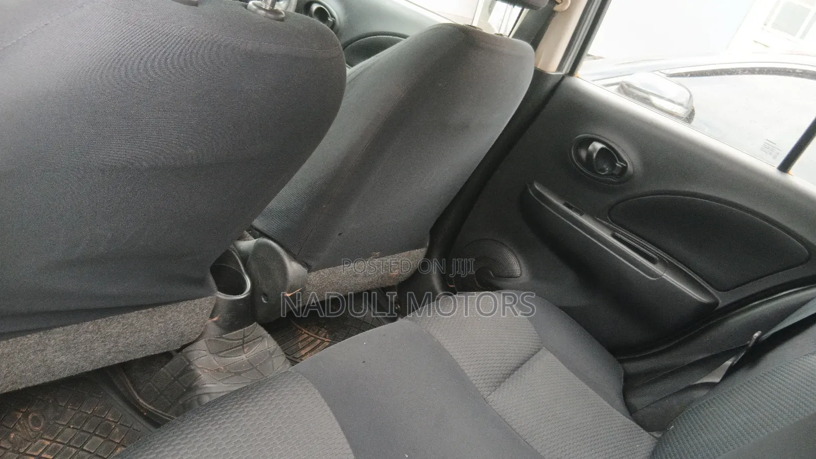 Nissan March 2015 Silver