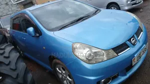 Nissan Wingroad 2012 Blue