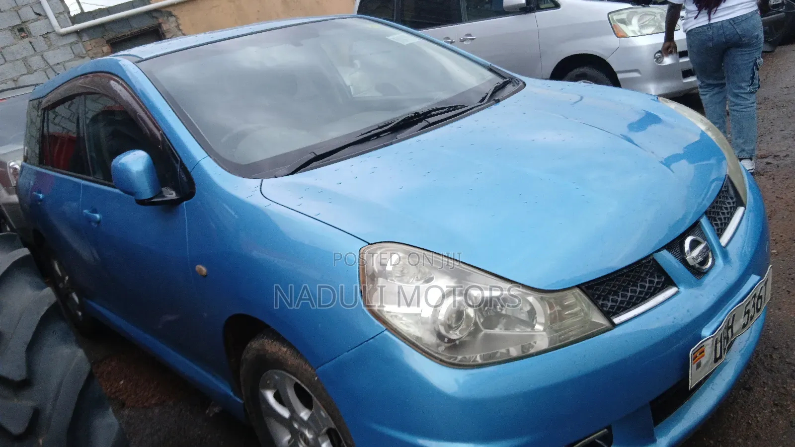 Nissan Wingroad 2012 Blue
