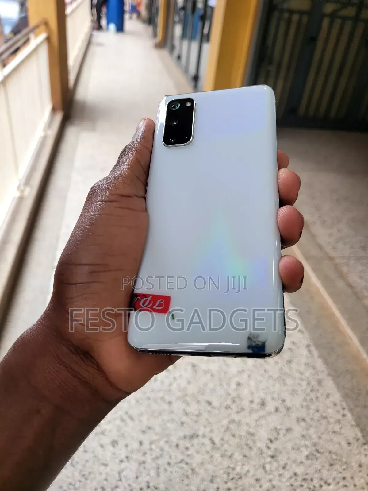 New Samsung Galaxy S20 128 GB White