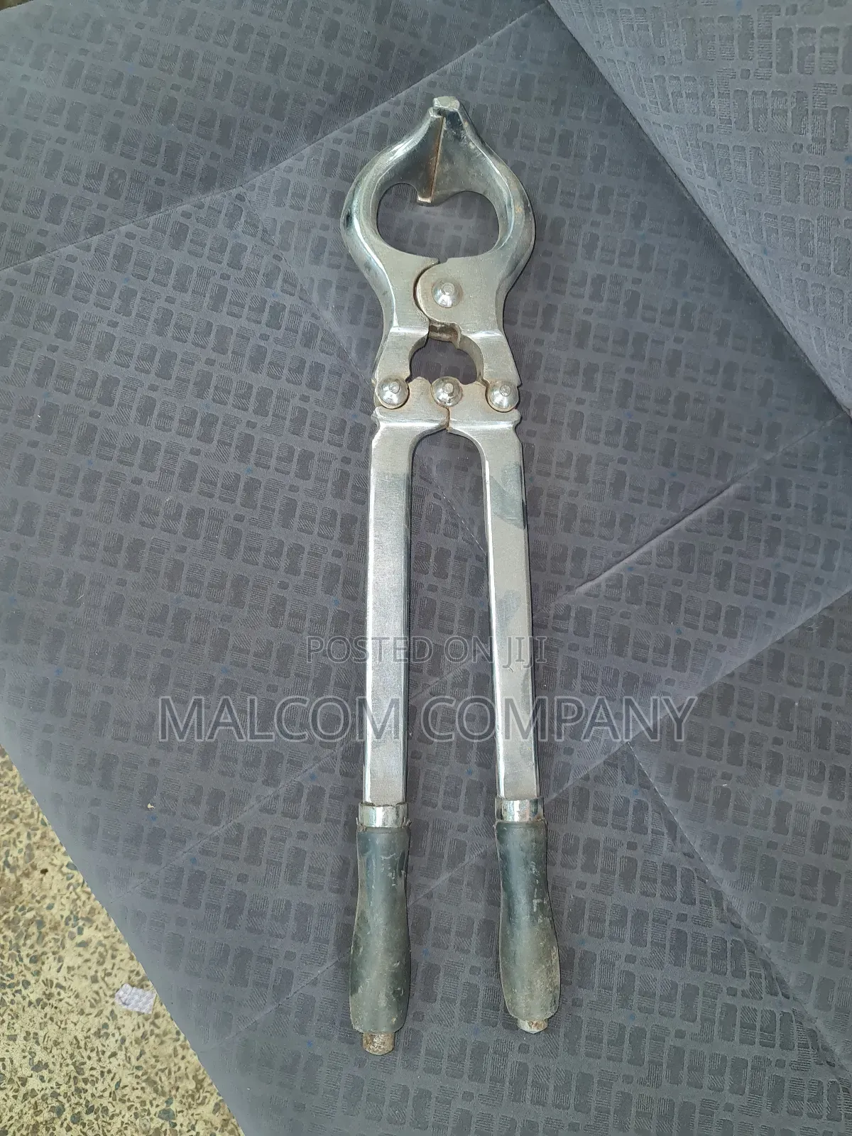 Burdizzo Castrator 18inches In Uganda