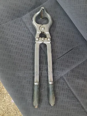 Burdizzo Castrator 18inches In Uganda