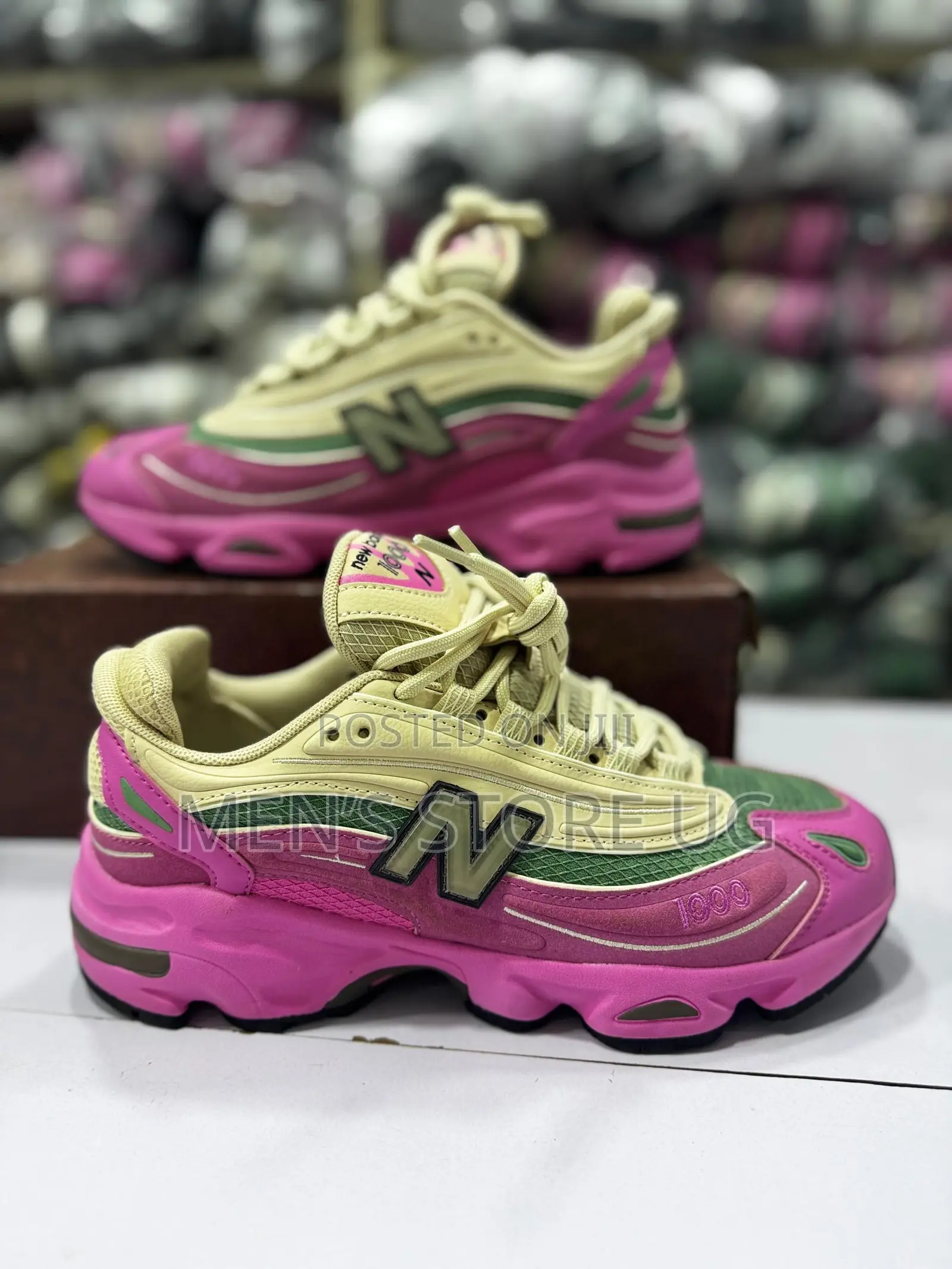 New Balance 1000