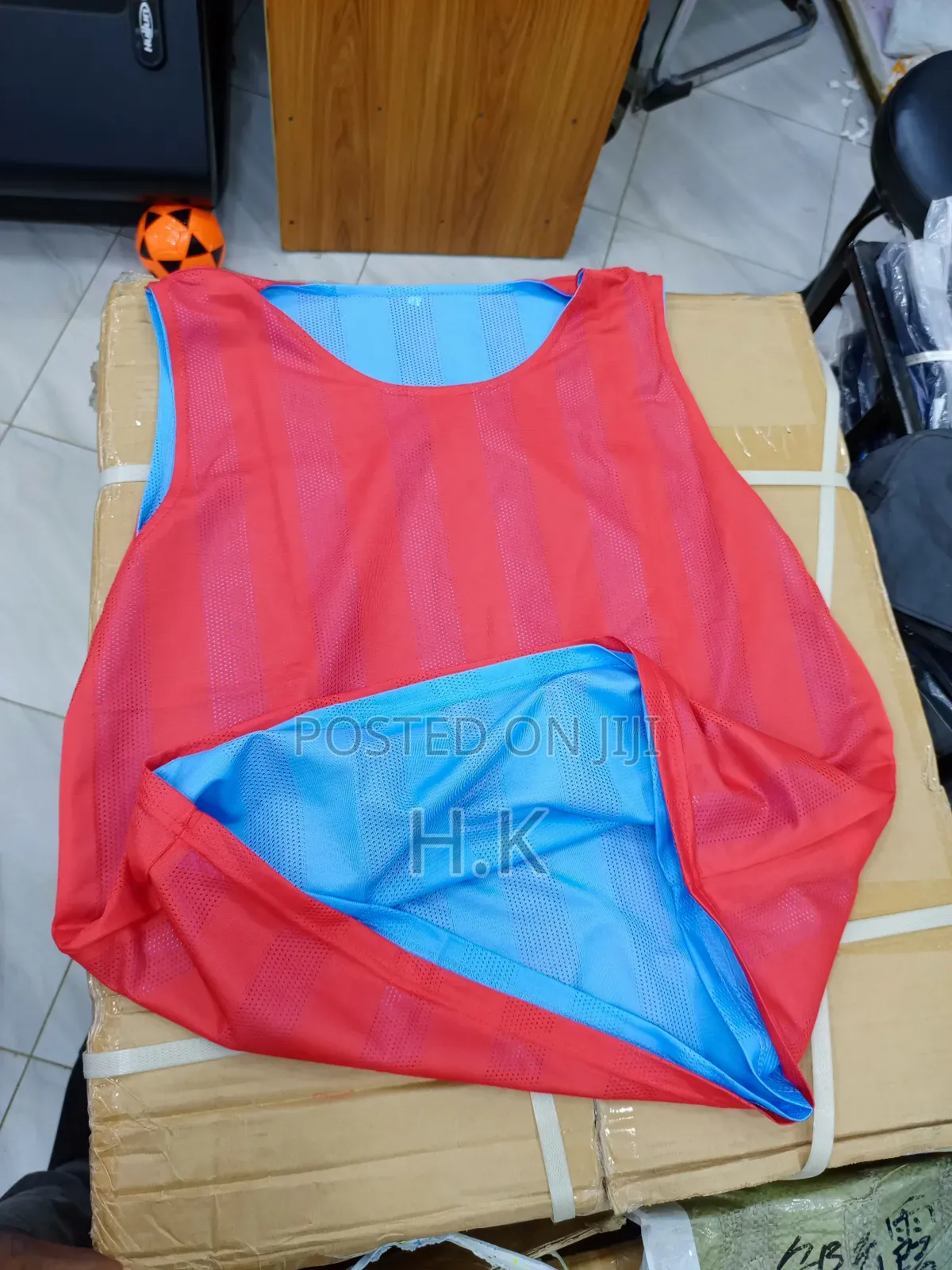 Reversible Training Bibs