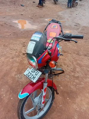Bajaj CT 110X 2023 Red