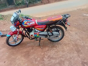 Bajaj CT 110X 2023 Red