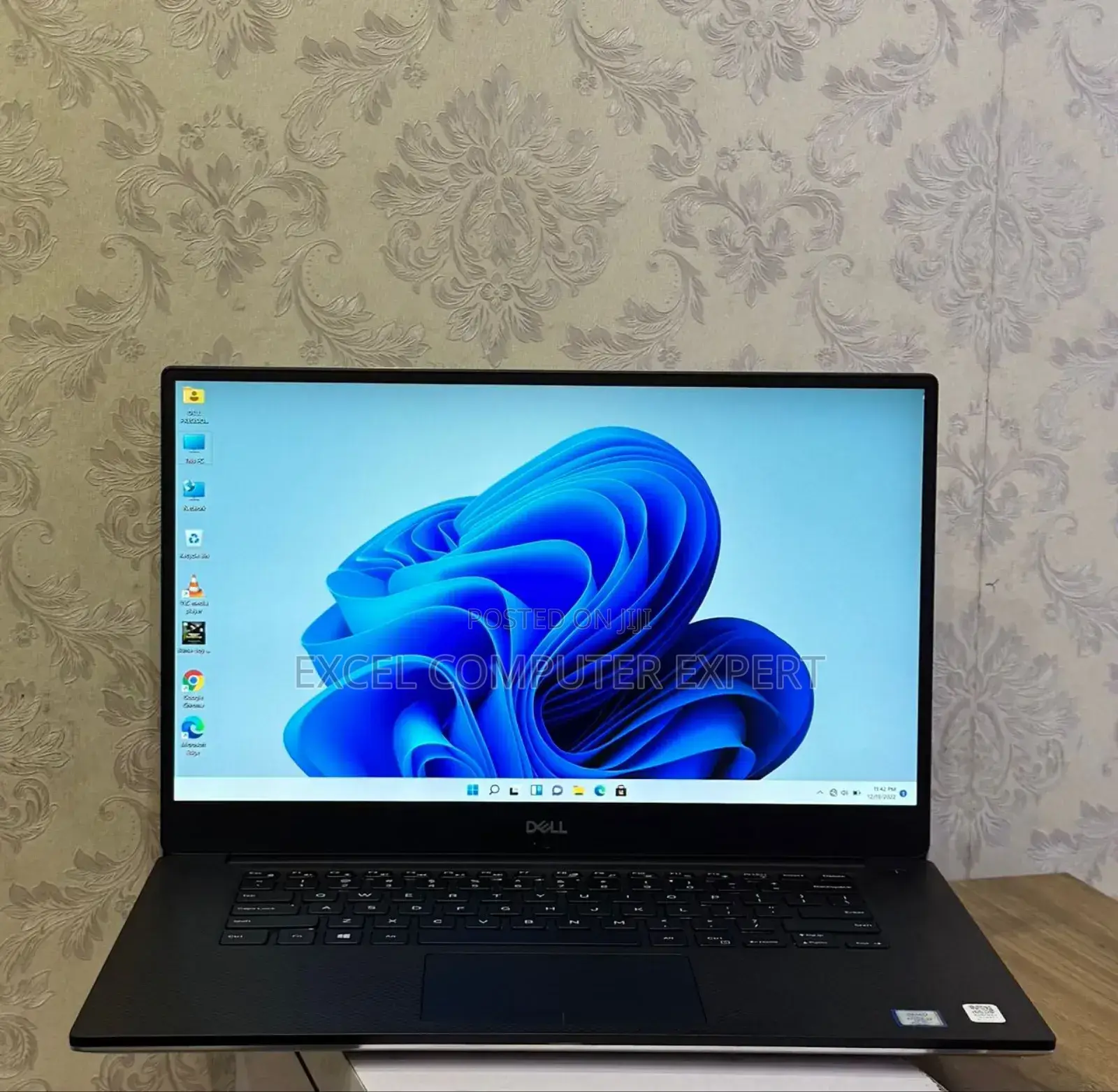 New Laptop Dell Precision 5530 16GB Intel Core I7 SSD 512GB