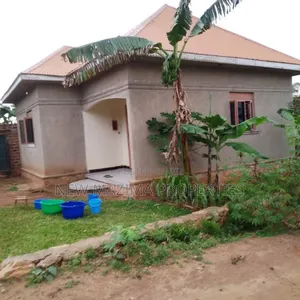 3bdrm House in Kigogwa, Central Division for sale