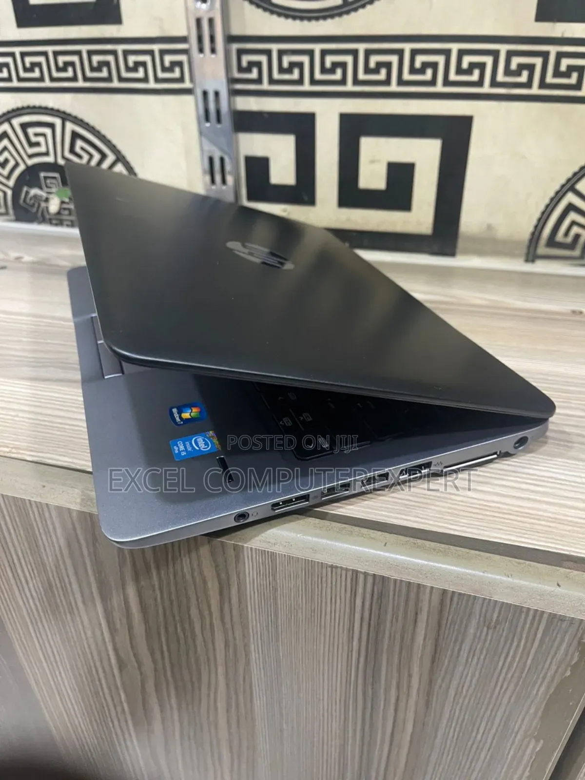 New Laptop HP EliteBook 830 8GB Intel Core I7 HDD 500GB