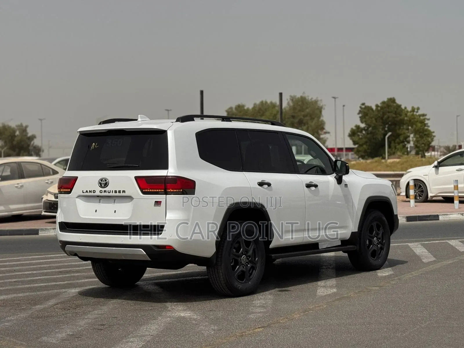 New Toyota Land Cruiser LC300 2025 White