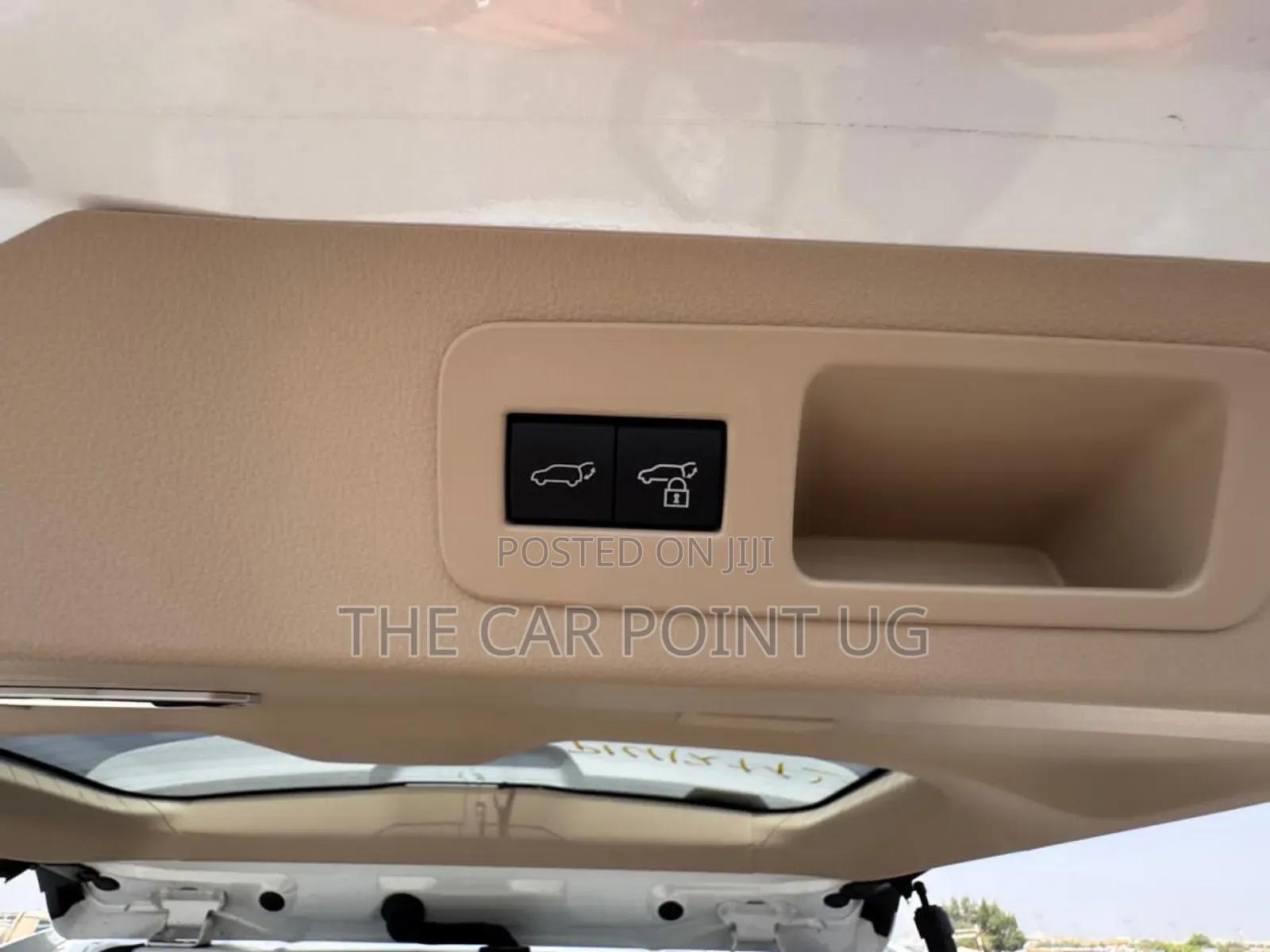 New Toyota Land Cruiser LC300 2024 White