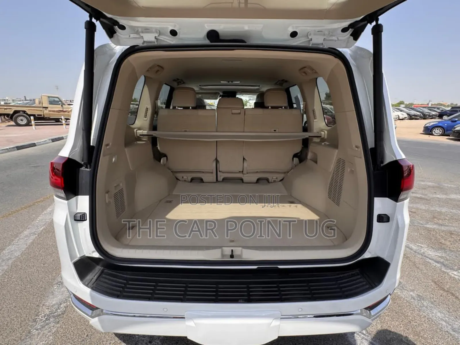 New Toyota Land Cruiser LC300 2024 White