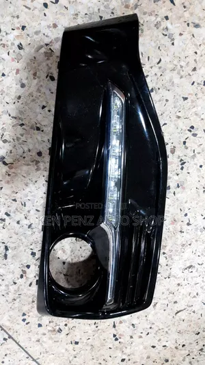 Subaru Impreza Xv Hybrid Foglamp Cover / Bumper Cover
