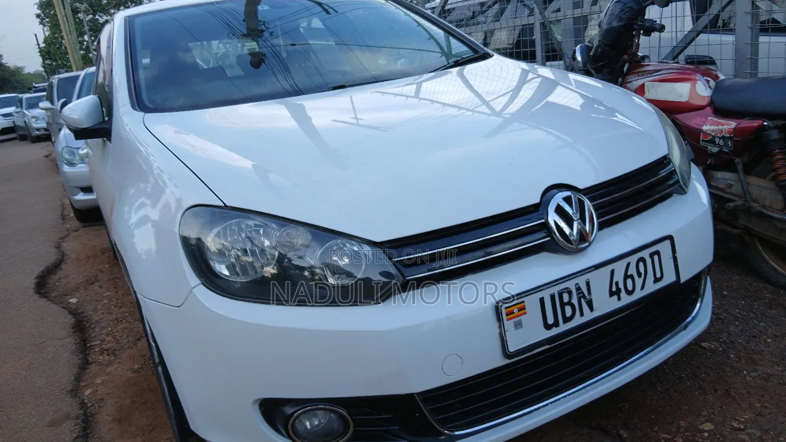 Volkswagen Golf GTI 2010 White