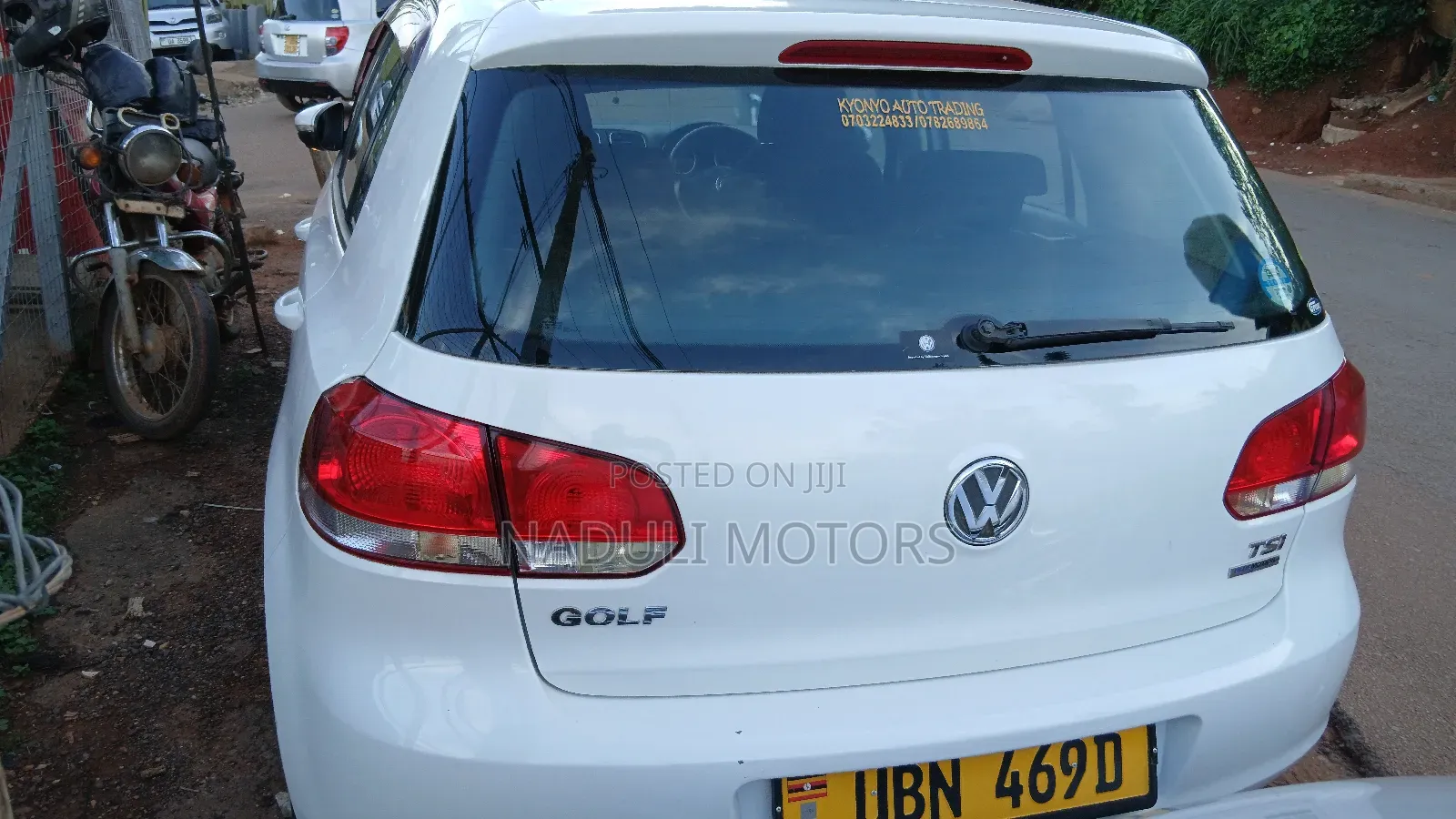 Volkswagen Golf GTI 2010 White