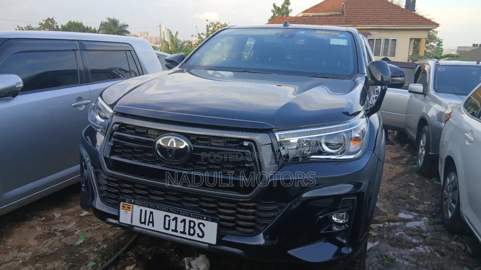 Toyota Hilux 2019 Black