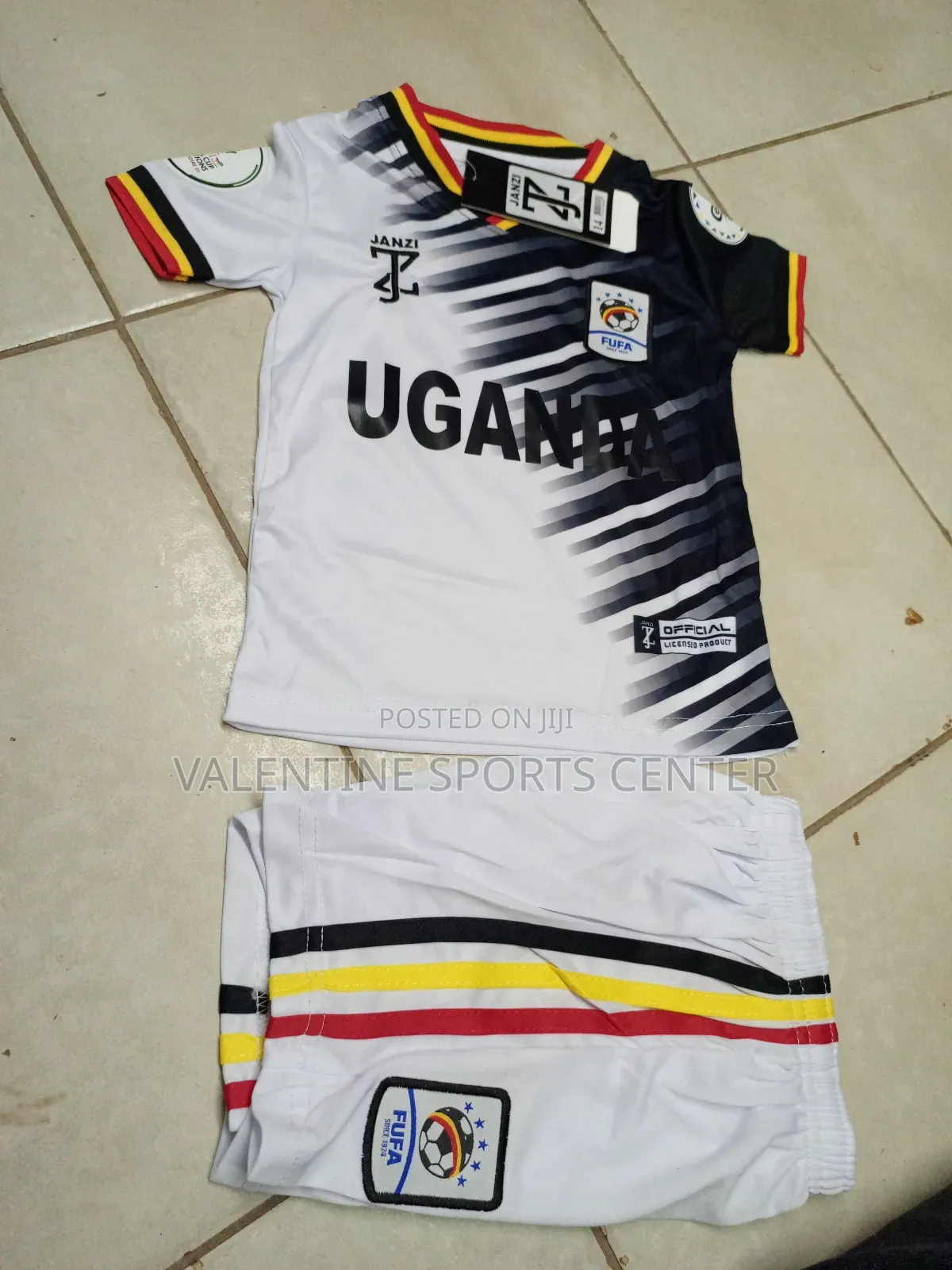 *Buzz Uganda Crane Original Material