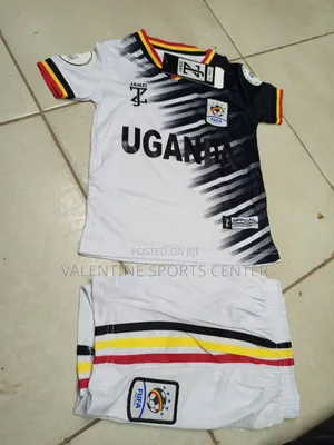*Buzz Uganda Crane Original Material