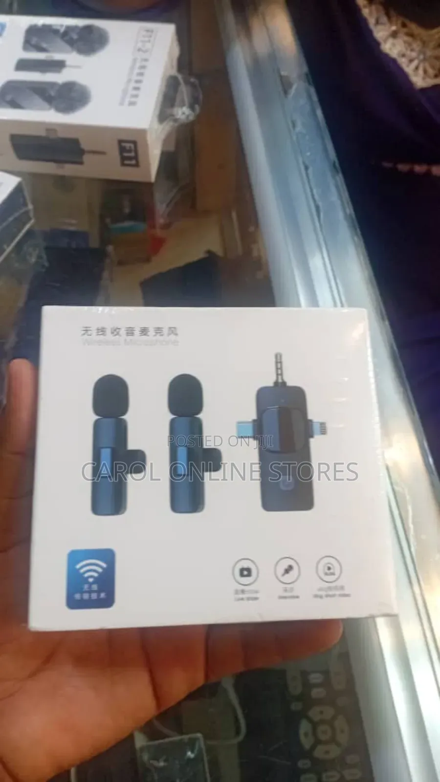  Dual Wireless Microphones