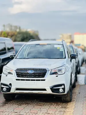 Subaru Forester 2.5i Touring AWD 2017 White