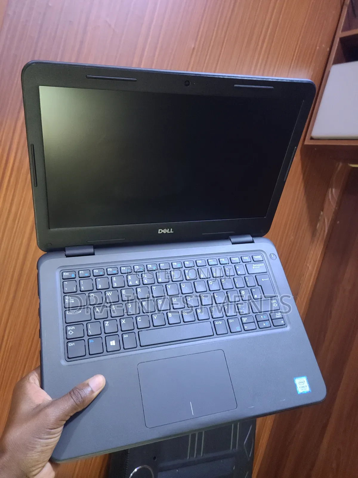 New Laptop Dell Latitude 3310 4GB Intel Core I3 SSD 128GB