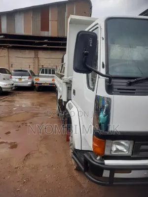 Mmitsubishi Tipper