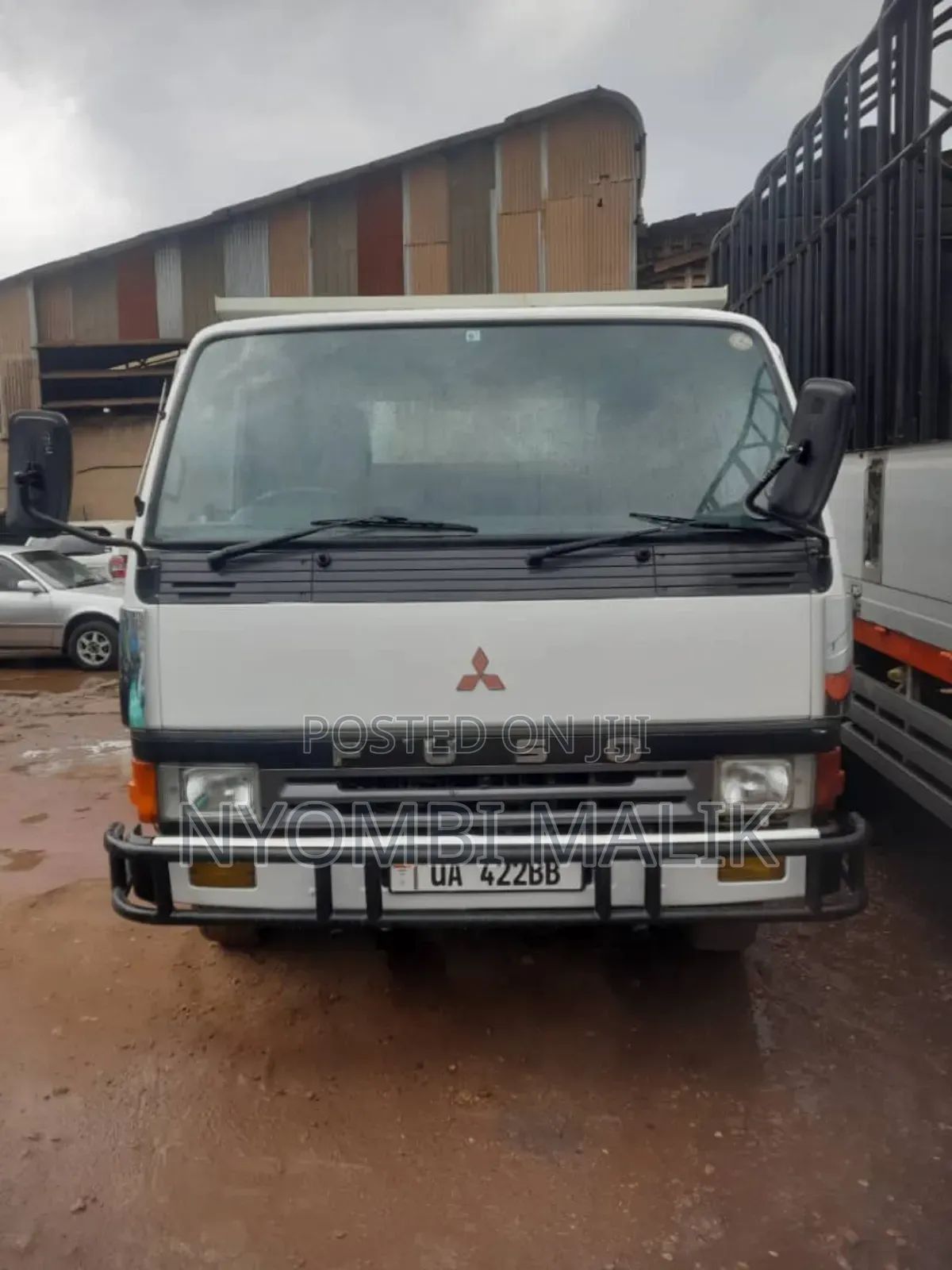 Mmitsubishi Tipper