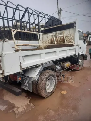 Mmitsubishi Tipper