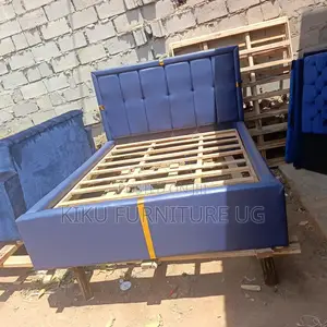 Achieve Five by Six Leather Bed