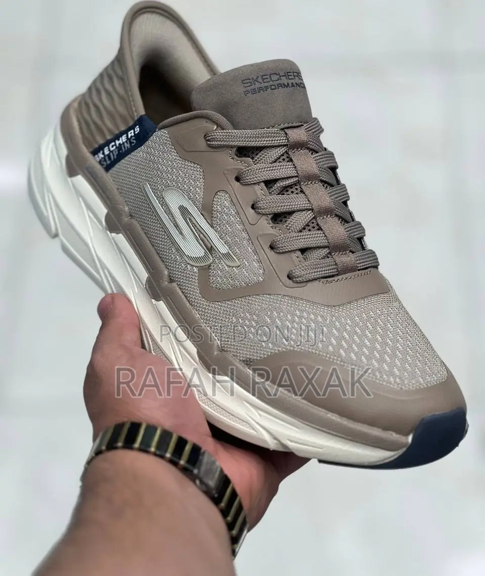 Original Skechers Slip-ins Max Cushion Running Sneakers