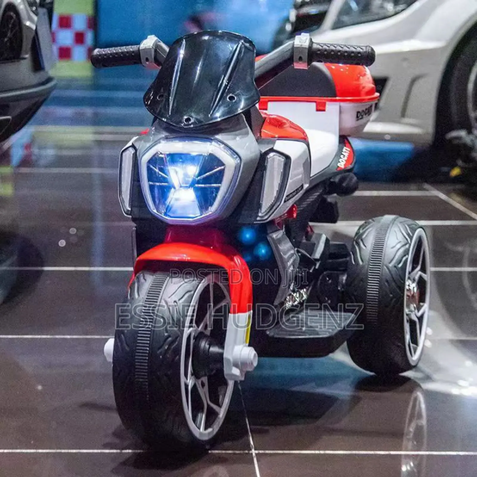 Children's Electric Ride-on Motorcycle With Three Wheels.