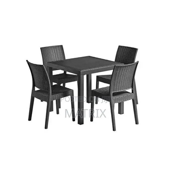 Elegant Four-seater Plastic Chair And Table Set