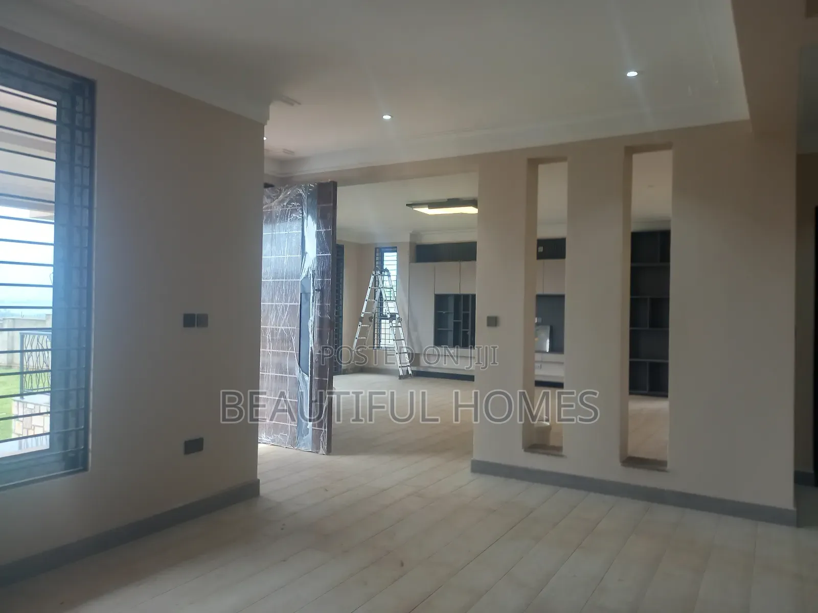 Furnished 6bdrm Mansion in Bunga, Makindye for sale