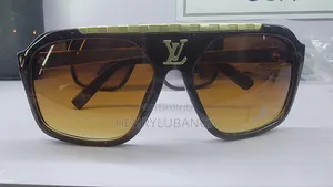 Rayban/Gucci/Ferrari/Louis Vuitton/Cartier, Italy Made Sunglasses