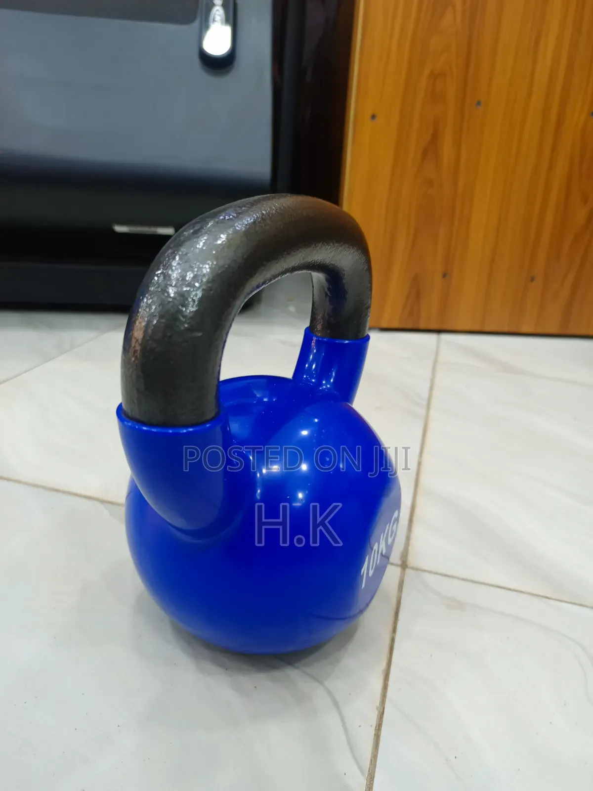 10kg Kettlebell.