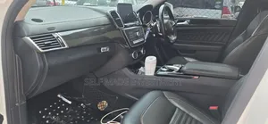 Mercedes-Benz GLE-Class 2017 White