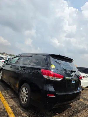 Toyota Wish 2012 Black