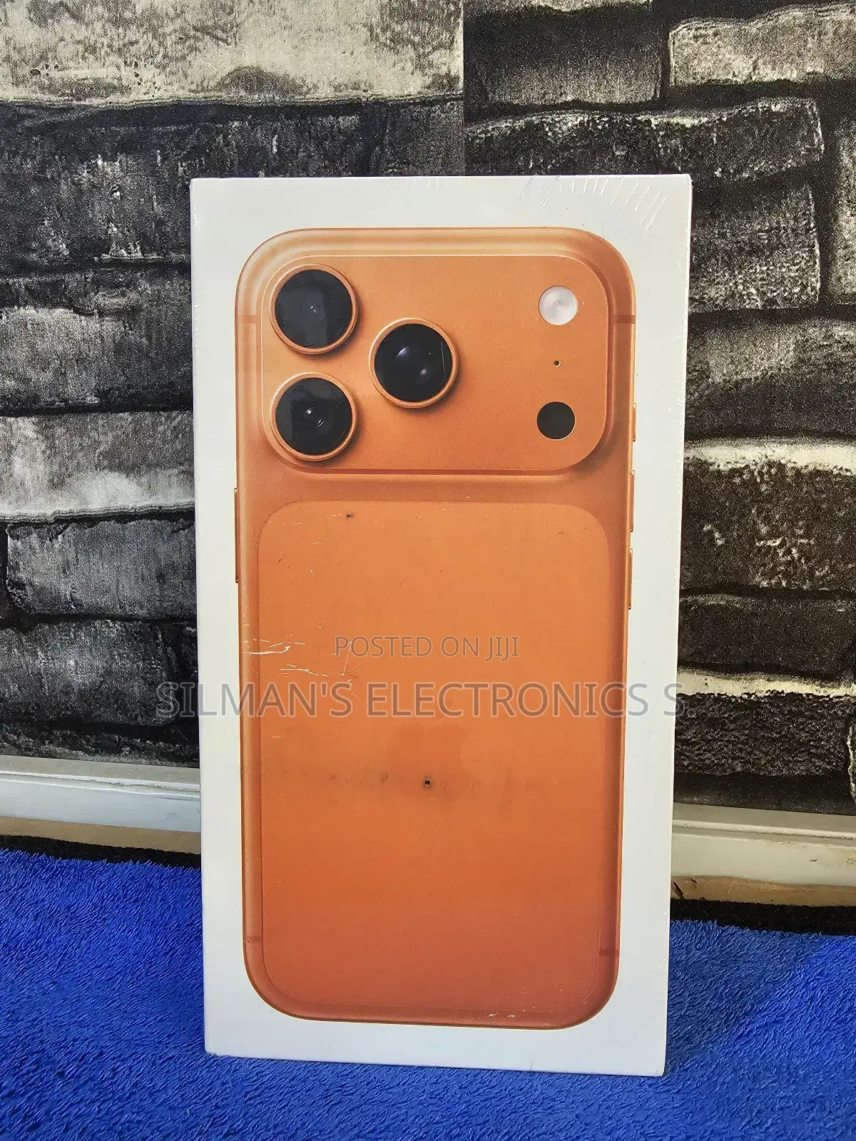 New Apple iPhone 17 Pro 1 TB Orange