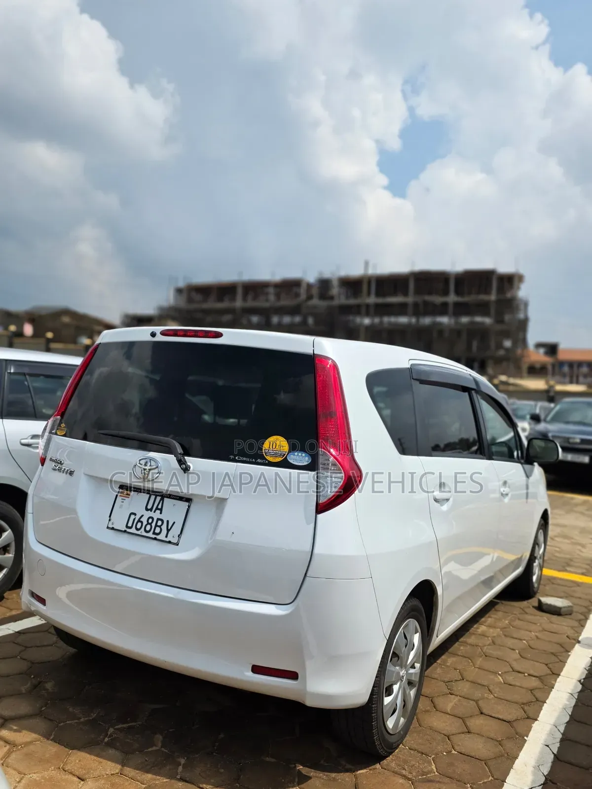 Toyota Passo Sette 2011 Pearl