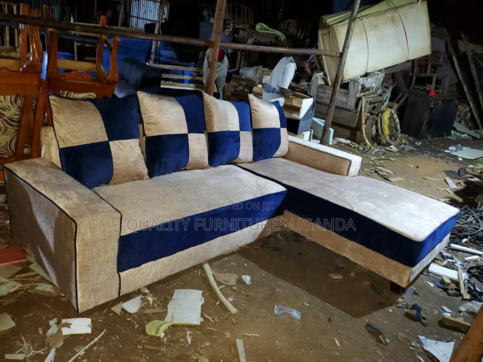 Fibre Pillows Comfy L Sofa Set