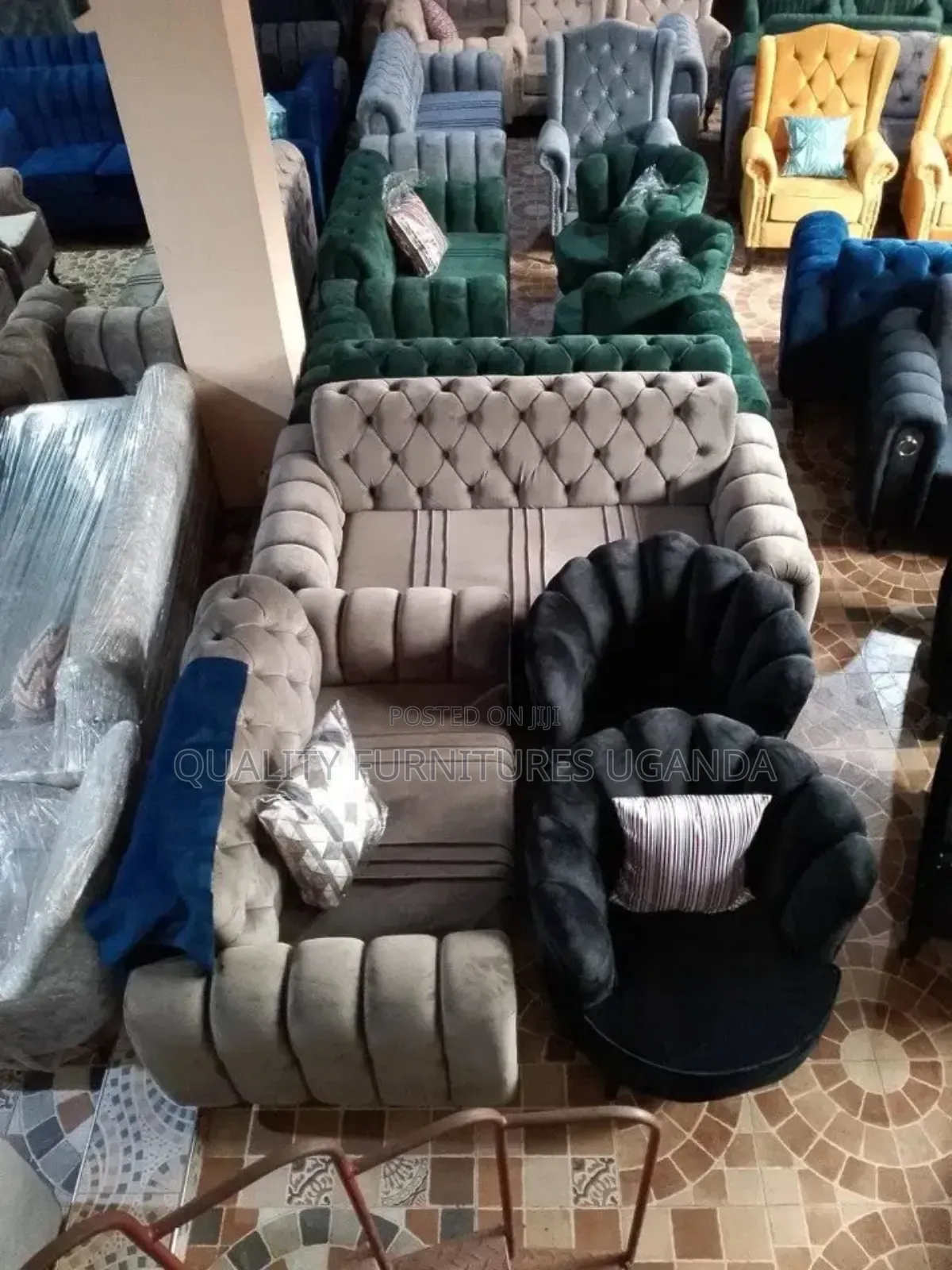 7 Seater Comfy Chesterfield Sofa Set