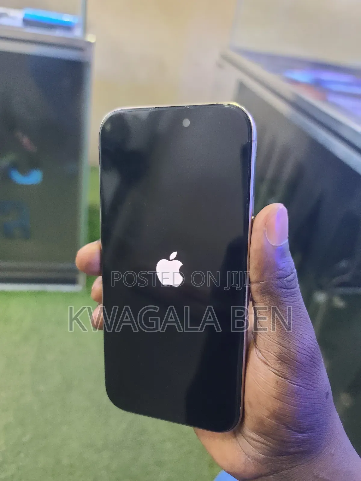 Apple iPhone 16 Pro 128 GB Gold