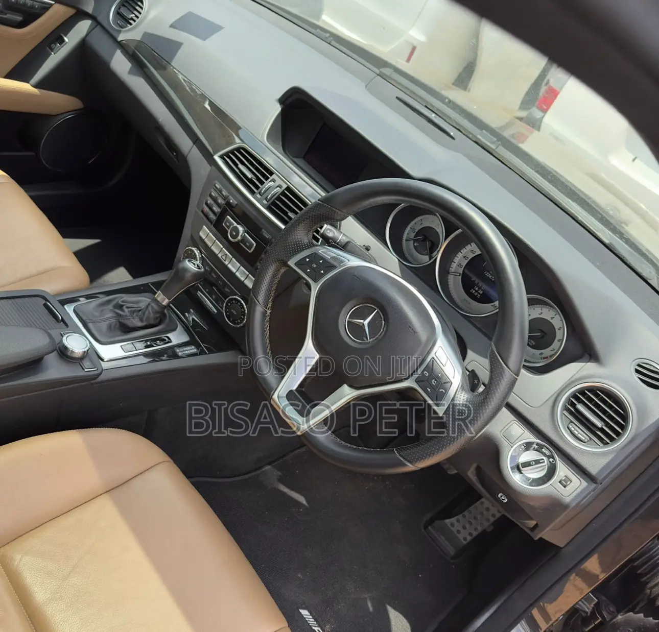 Mercedes-Benz C200 2013 Gray