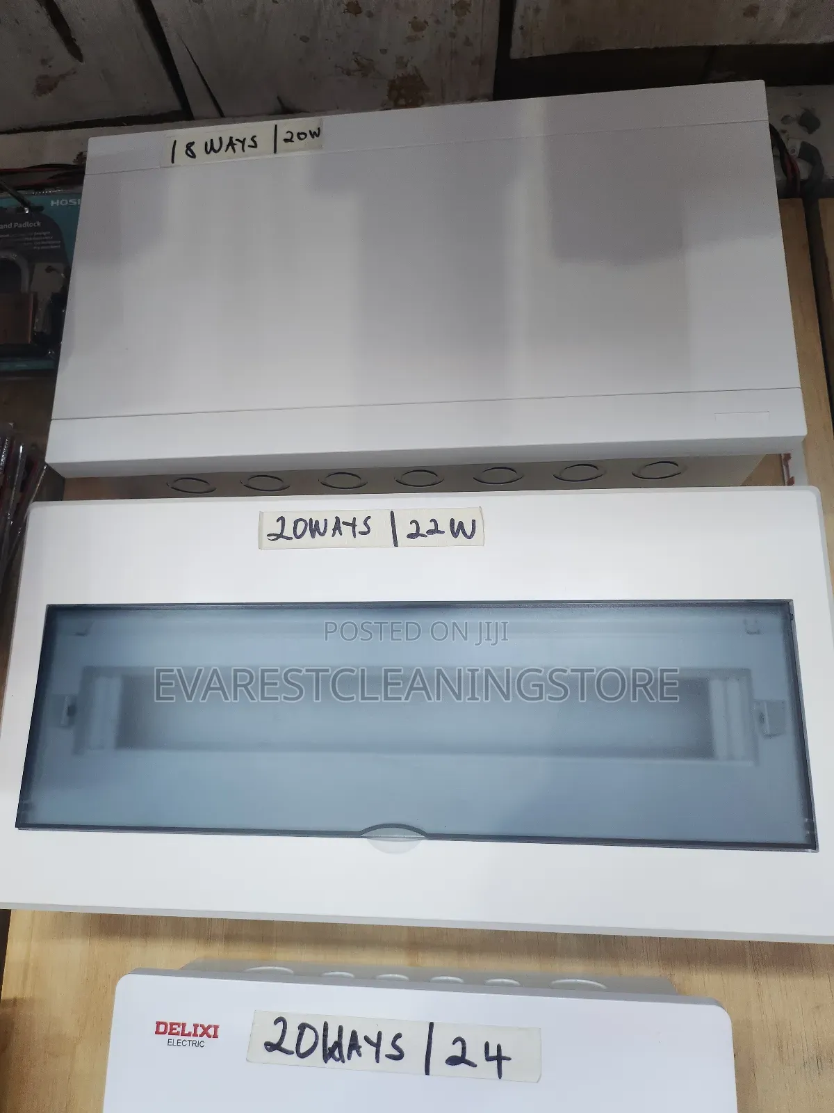 Metallic Distribution Box 20/22ways