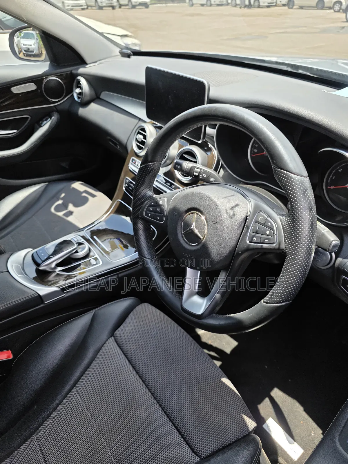 Mercedes-Benz C200 2017 Silver
